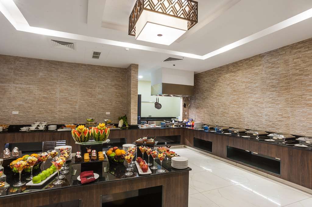 Acacia Premier Hotel คิซูมู ร้านอาหาร รูปภาพ